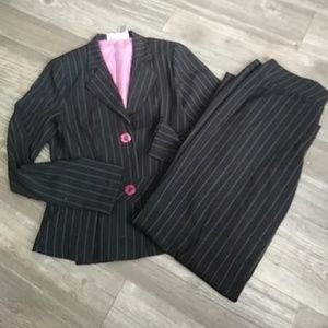 Career blazer and pant suit career wear.